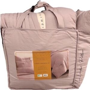 Live Well 6 Piece Shadow Mauve Queen Comforter Set with Lumbar Pillow 90”x90”